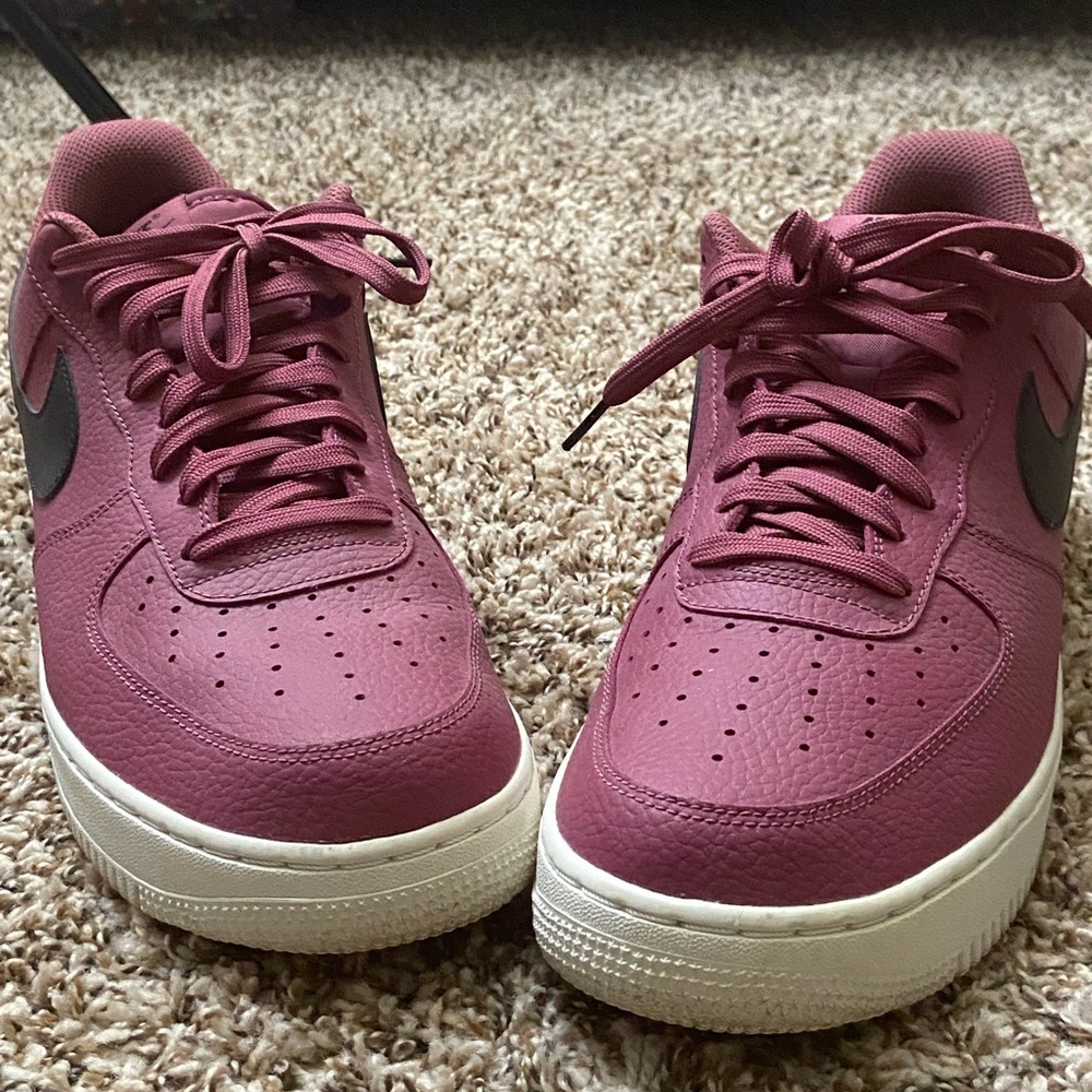 Air Force 1  Mens  11 1/2